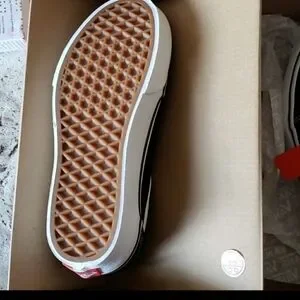 Girl Vans " Off The Wall "