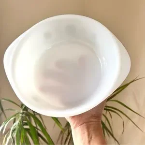 Glasbake Daisy 1.5 Quart Casserole Vintage Dish Good Condition- Lovely P…
