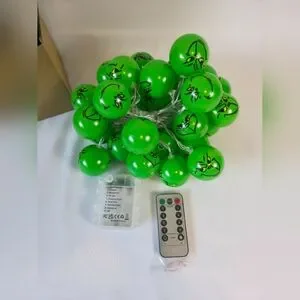 Grinch String Lights 30 LED 16 Feet Battery Powered Remote Christmas Gift NIB