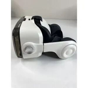 GuruGear VR Personal Headset For Smartphone With Bluetooth Audio And Remote