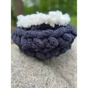 Handcrafted Cat Or Small Dog Bed