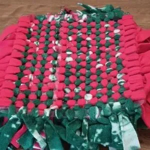 Handcrafted Fleece Dog Mat - Red And Green