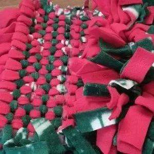 Handcrafted Fleece Dog Mat - Red And Green