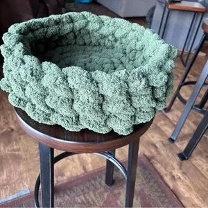 Handmade Pet Bed. NEW Handmade Pet Bed. NEW