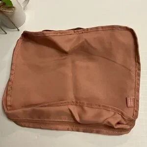 HANKY PANKY Blush Tote Bags