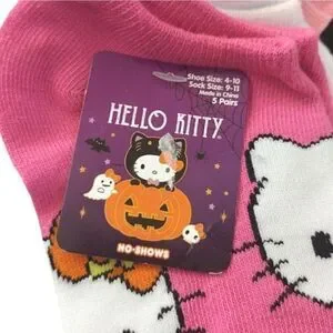 Hello Kitty 5 Pairs Pink Halloween Theme Prints No Show Socks NWT