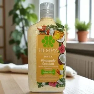 Hempz Petz Dog Shampoo Pineapple Coconut Gentle Deodorizing Hemp Seed Oil 17 oz