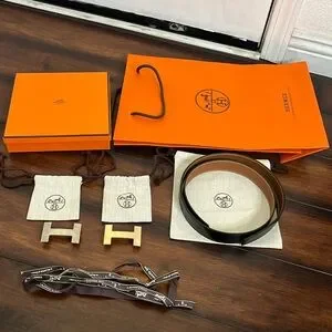 Hermes H Belt Buckles Gold Platinum & Reversible Leather Strap size 90 Hermes H Belt Buckles Gold Platinum & Reversible Leather Strap size 90