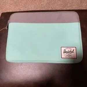 Herschel Laptop Case