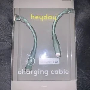 Heyday 4' Apple iPad iPhone Lightning To USB-C cable-Green New Unused Open Box