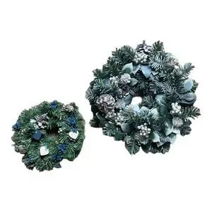 Holiday Wreath Set of 2 - vintage 90s