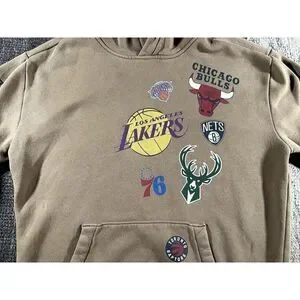 Hollister Nba Pullover Hoodie Small Team Logos Basketball Graphic Brown Unisex