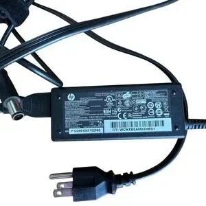 HP Laptop Computer 65W AC Power Adapter For Compaq And HP S/N: F120881243102095