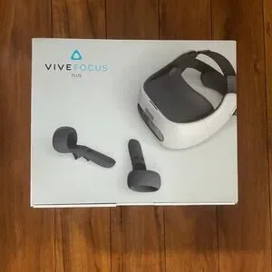 HTC VIVE Focus Plus Enterprise VR Headset 99HARH001-00 Brand New