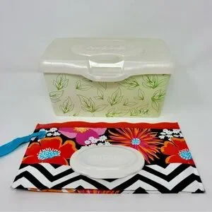 Huggies Empty Hard Plastic Baby Wipes Container Holder Refillable & Travel Pouch