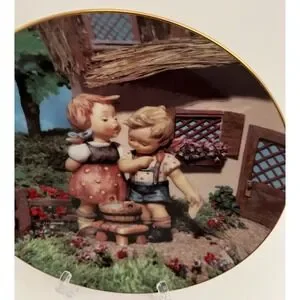 Hummel Danbury Mint Collectors Plate Squeaky Clean Little Companions No N9993