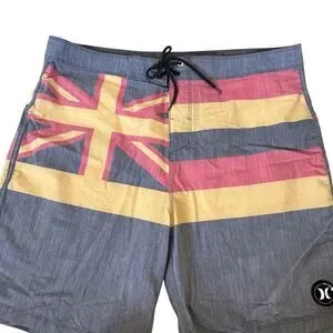 Hurley ~ Mens Gray And Red Board Shorts With Hawaiian Flag Design ~ Size 36