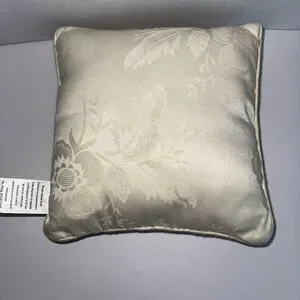 I Love You Grandma Pillow
