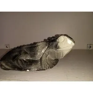 Iguana Lizard Carved Rock Figurine Sculpture 5" Long 2 In. Tall‎ Reptile Decor