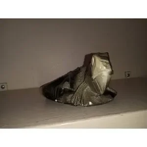 Iguana Lizard Carved Rock Figurine Sculpture 5" Long 2 In. Tall‎ Reptile Decor