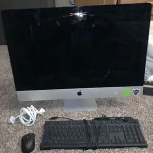 iMac selling for 100$ iMac selling for 100$
