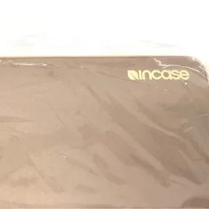 Incase Snap Jacket For 13” MacBook Pro RoseGold