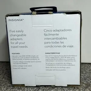 Insignia Travel Converter & Adapter - Black - Complete With 5 Adapters
