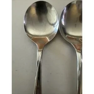 International‎ Silver 100 Stainless Steel Impression Round Soup Spoon USA