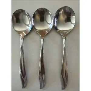 International‎ Silver 100 stainless steel Impression Round Soup Spoon USA