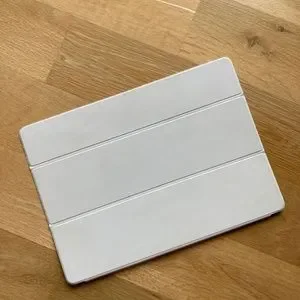 iPad Pro Vegan Suede Smart Folio Cover by Apple White EUC