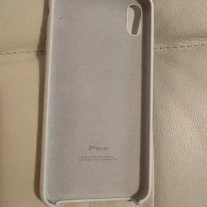 IPhone XS Max Silicone Case - White - Used