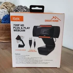 Itek 720P HD Plug & Play Webcam Built In Mic Video Chat USB And 3.5 Jack NWT