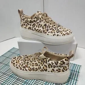 J/Slides Womens  Tan Leather Leopard Fashion Sneaker Size 7.5M New Without Tag