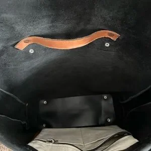 JACKSON TRADING COMPANY Messenger Bag-Black