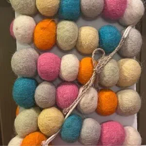 Jingles & Joy Wool Balls 6 Feet Stringed Garland NEW