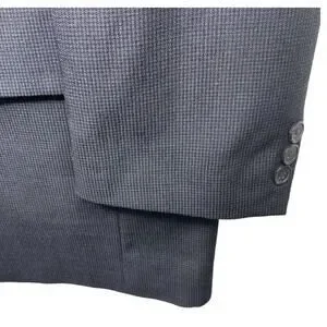 Jos A Bank Executive Collection Wool Blue Check Suit 40R 33x29 Pleated Cuffed