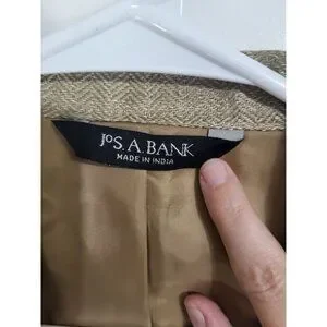 JOS.A.Bank Tan Herringbone 55% Linen 45% Silk Blazer Sport Coat Jacket Men's 42S