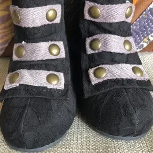 Joyfolie “Leighton in Black” Lace Baby Boots