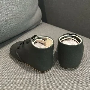 Ju-Ju-Be Chukka Boot Baby Shoes Size 3 Black