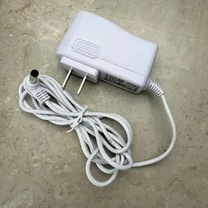 Ju Yuan Hai JYH37-2400650-BA Adapter Power Supply 24V 0.65A Charger