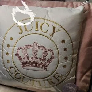 Juicy Coulture Crown 4 Piece Queen Bed SetSoft&Cozy New