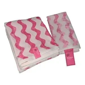 Juicy Couture Pink And Light Pink Wave Pattern Towel Set
