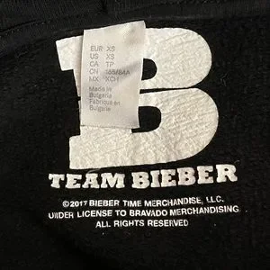 Justin Bieber 2017 Purpose Stadium Tour Size XS Black Hoodie