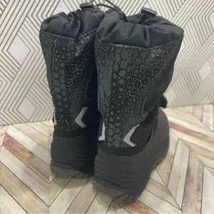 Kamik Snow Boots For Toddlers Size 9 UNISEX Great Condition Q9