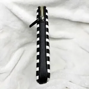 KATE SPADE New York Black & White Stripe Padded IPad Tablet Zip Case