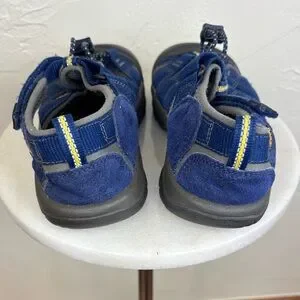KEEN Boys Waterproof Sandal Shoe Blue Kid Children Outdoor Hiking Camping 1