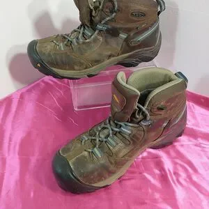 Keen Detroit Mid Boot Steel Toe Men's Size 9.5 D 1007004D . Condition is Pre-own