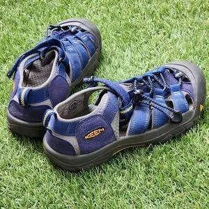 Keen Newport H2 - Kids Sandals - SIZE 5