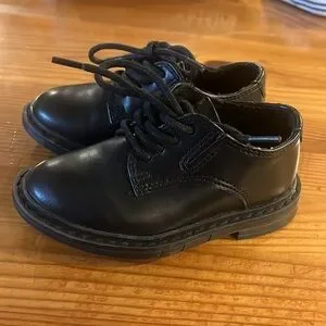 Kenneth Cole Reaction Leather Black Dress Shoes Size 5