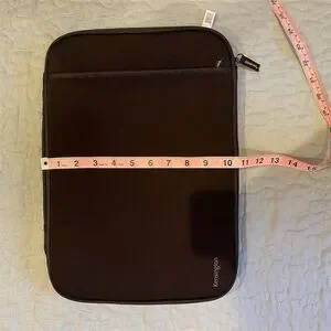 Kensington Black Laptop Sleeve NWOT